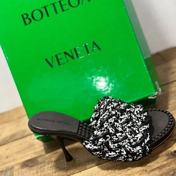 Bottega Veneta Dot Mules - Picture 9 of 9